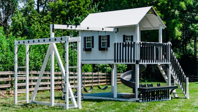 White Gold Estate Playhouse » King Swings