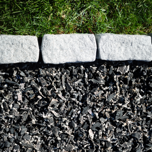 Black Rubber Mulch